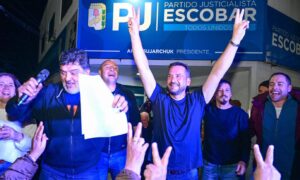 “Cagar en un balde”: Sujarchuk cruzó a libertarios tras las críticas al voto bonaerense