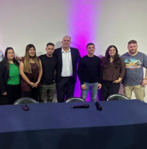 Andrea Vera vino a Escobar para cerrar la campaña de cara al domingo